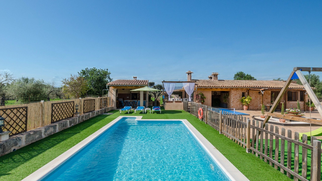 Photo of Outdoor in Llubi