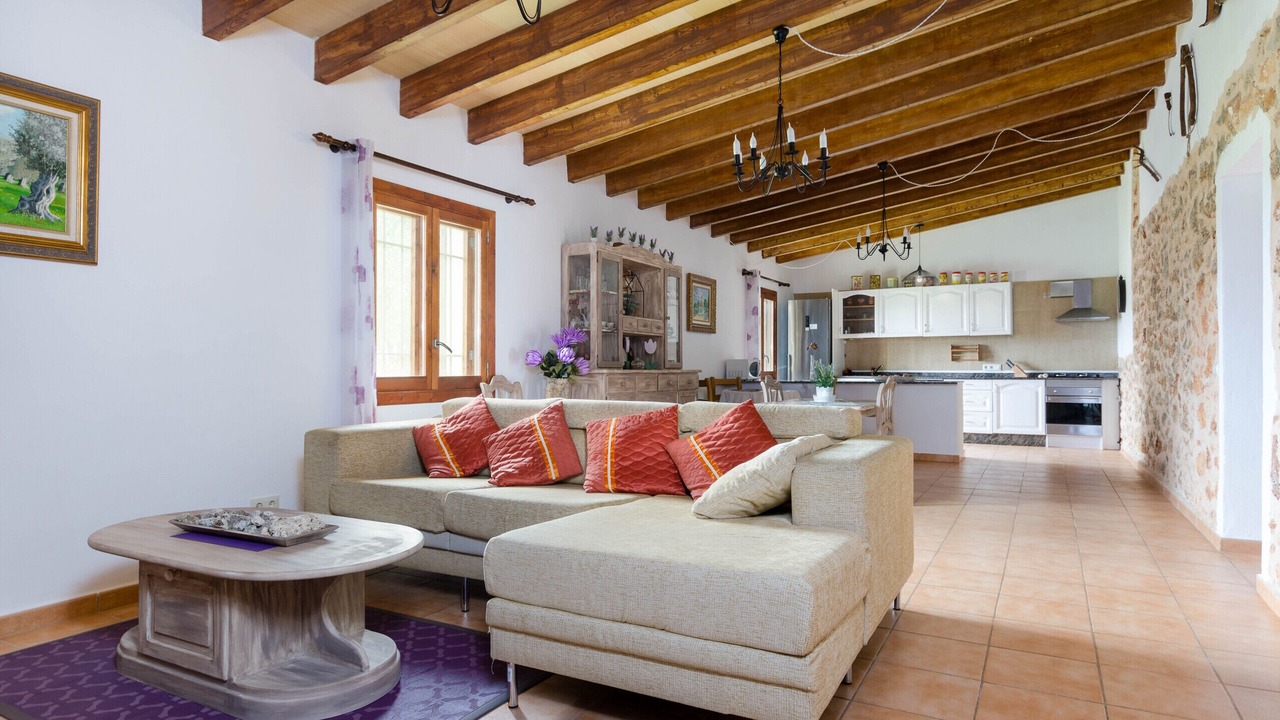Photo of Livingroom in Llubi
