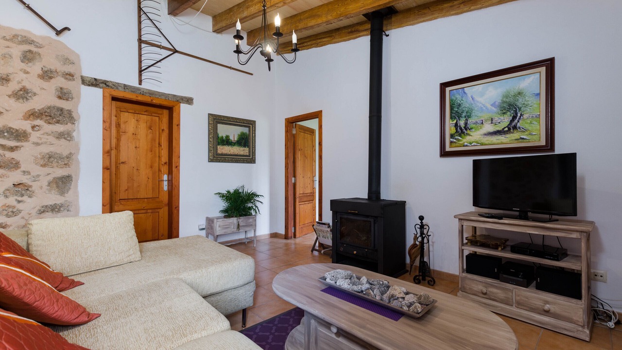 Photo of Livingroom in Llubi