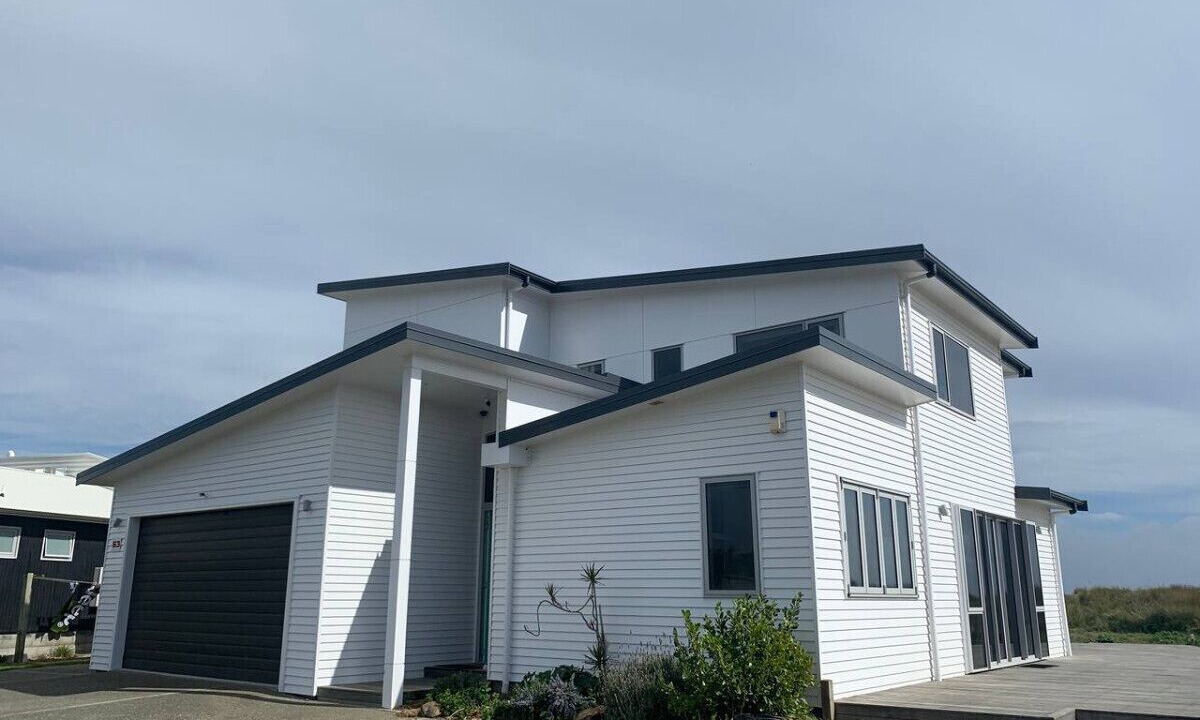 Photo of Others in Waitarere Beach