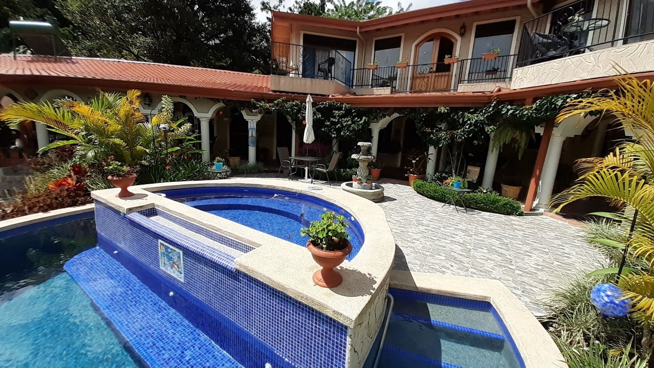 Photo of Outdoor in El Millon