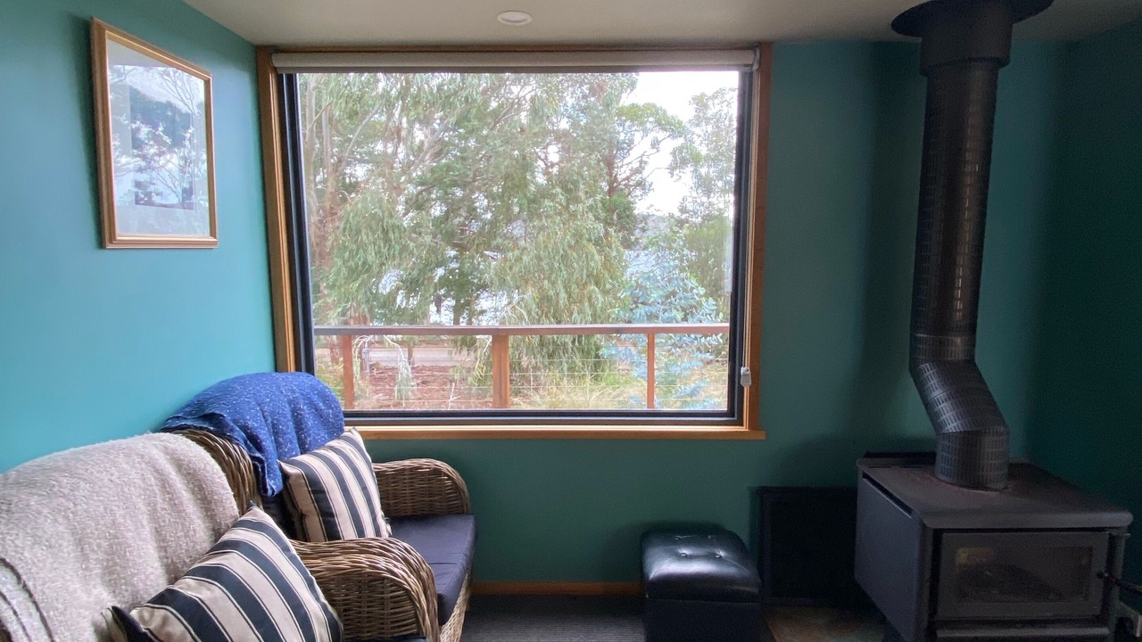 Photo of Livingroom in Lunawanna