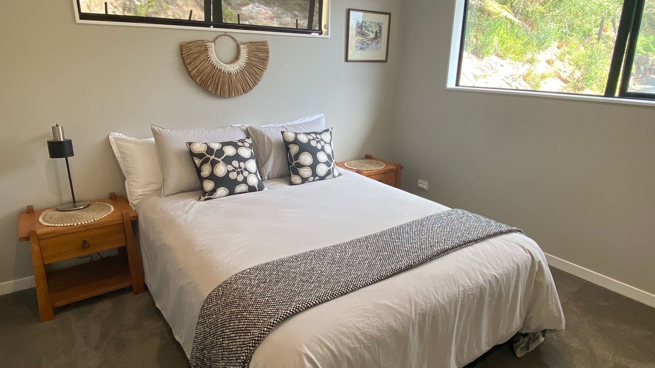 Photo of Bedroom in Russell