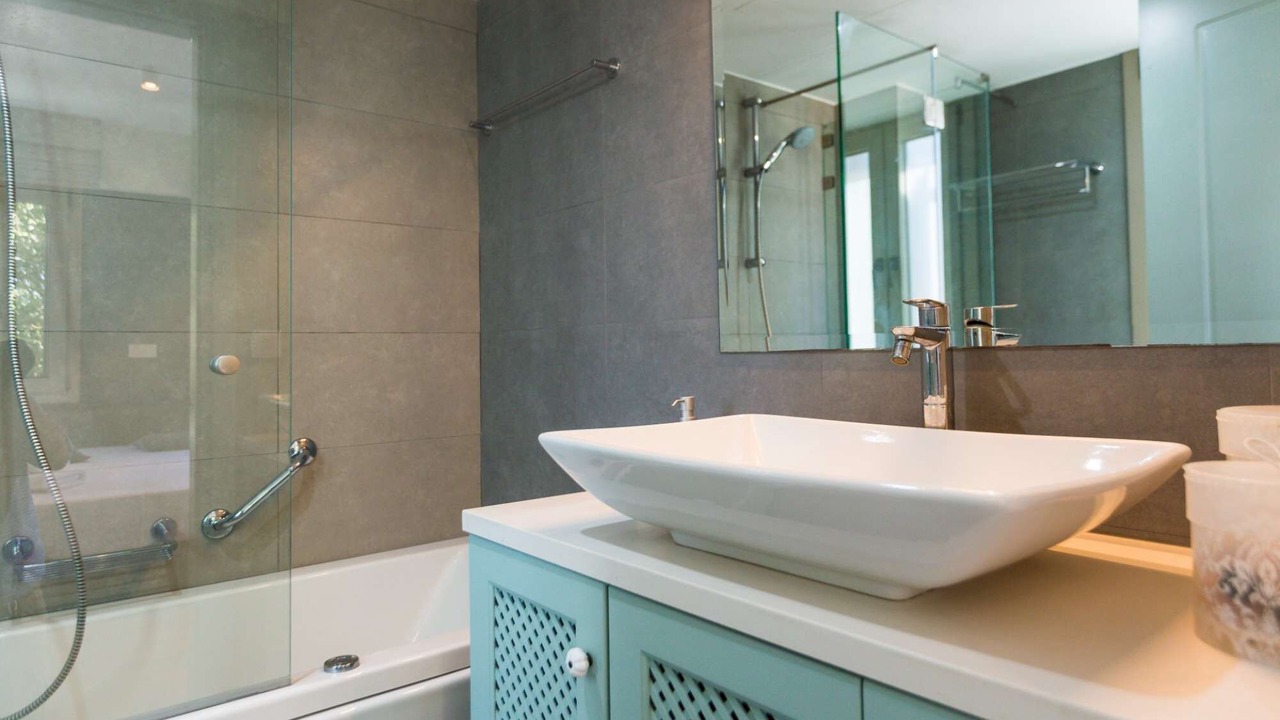 Photo of Bathroom in Panormos