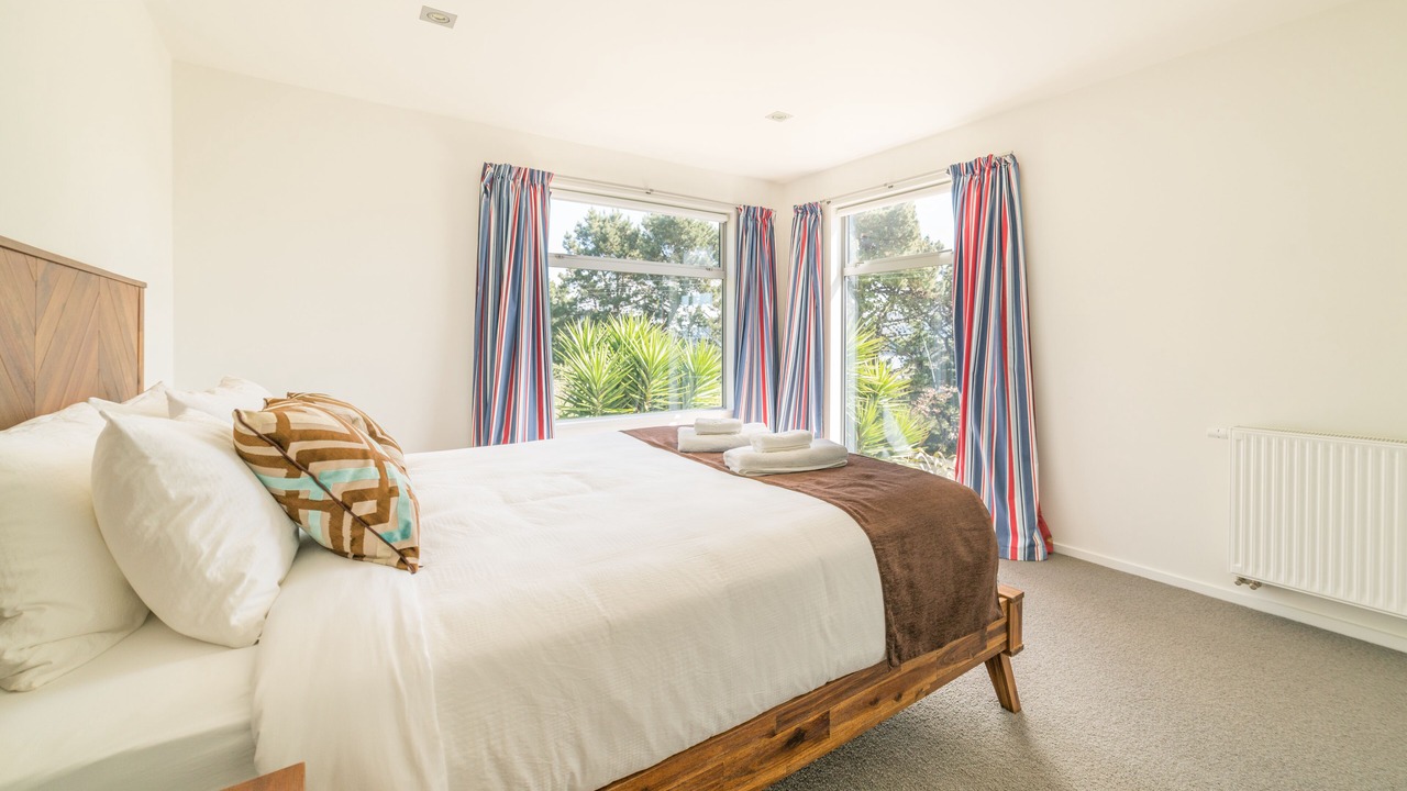 Photo of Bedroom in Diamond Harbour