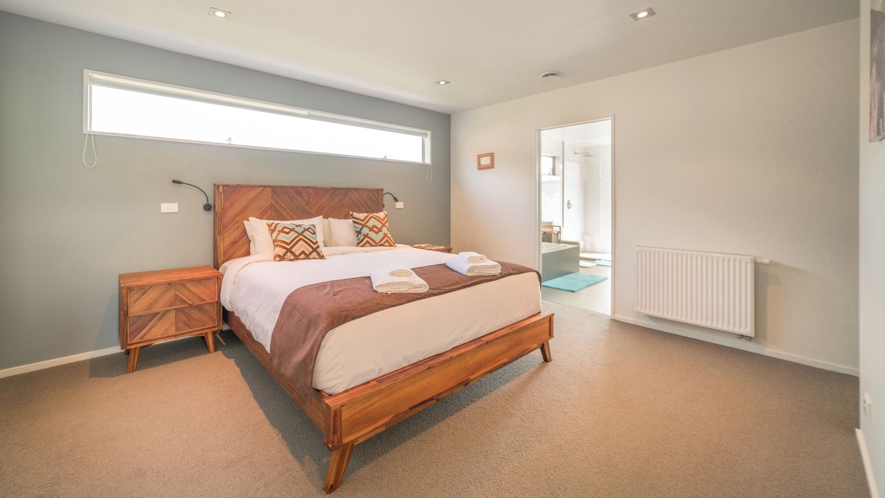 Photo of Bedroom in Diamond Harbour