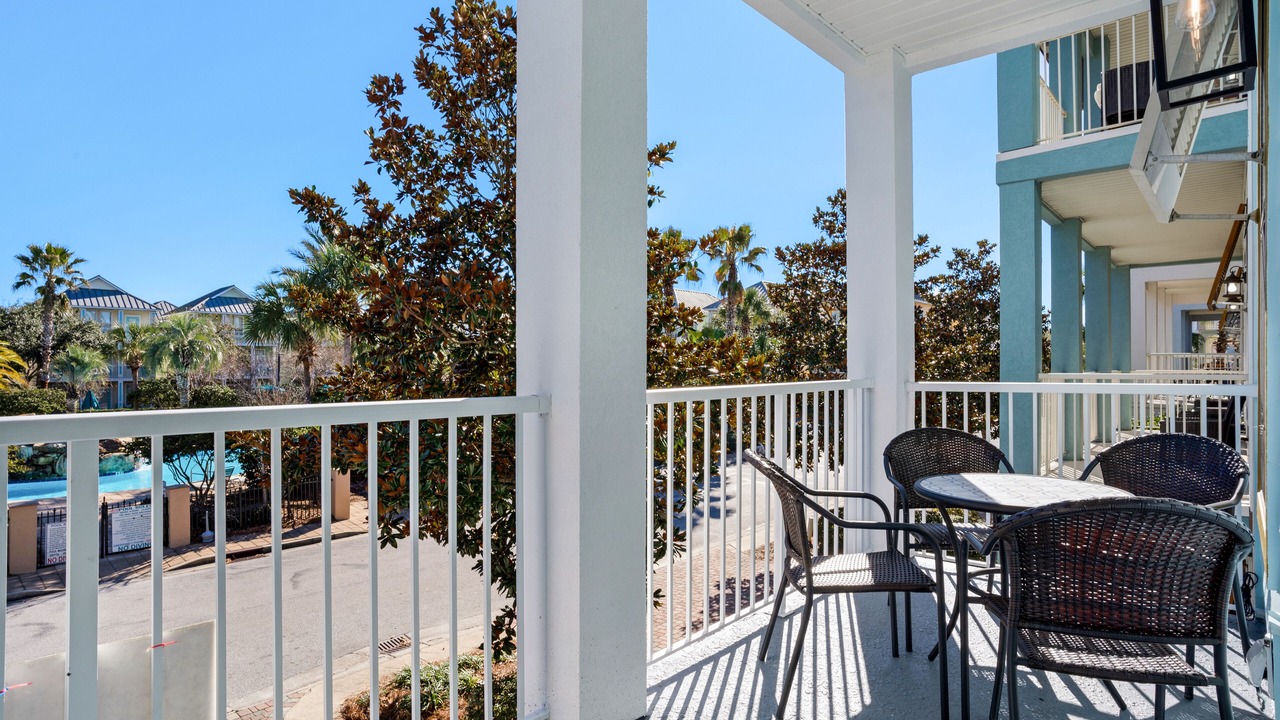 Photo of Patio Balcony in Villages of Crystal Beach