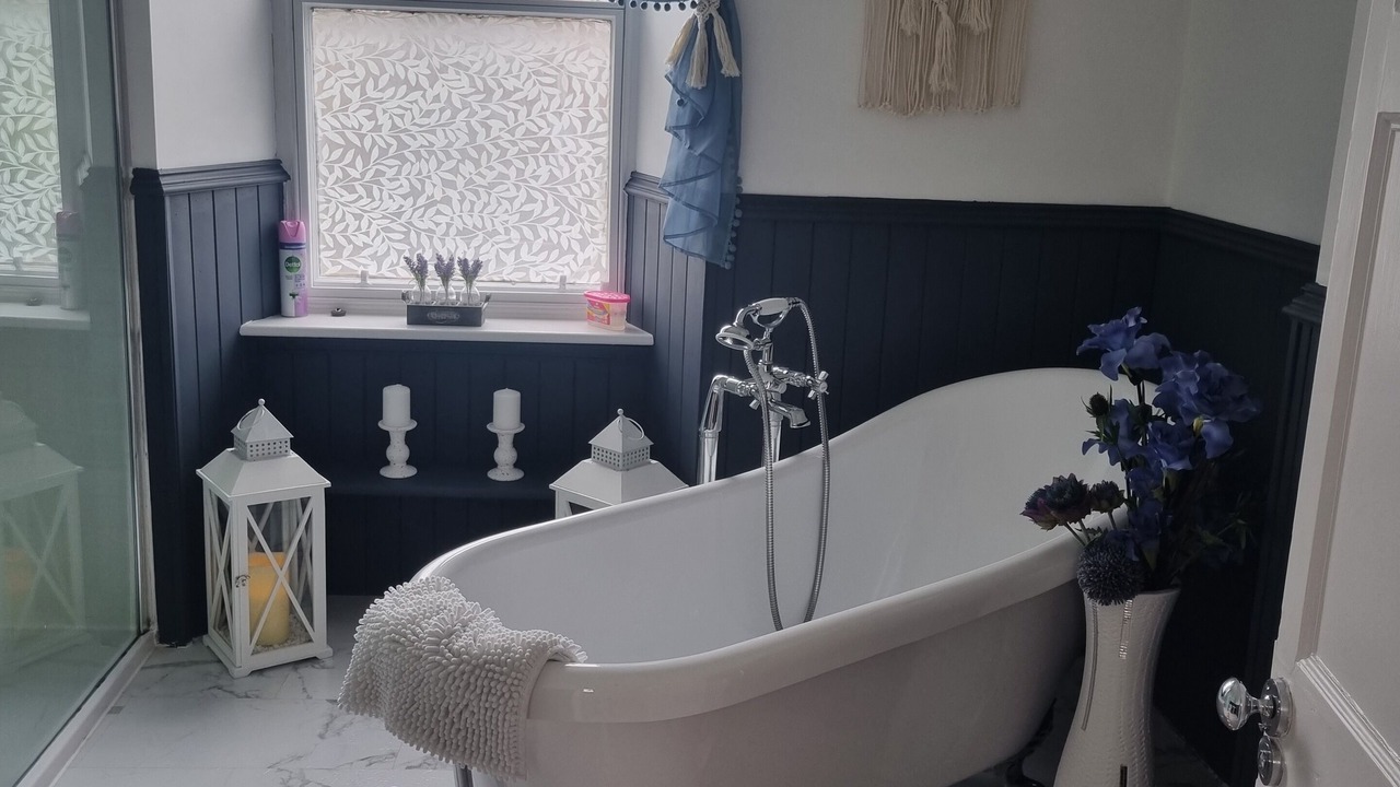 Photo of Bathroom in Auchtermuchty