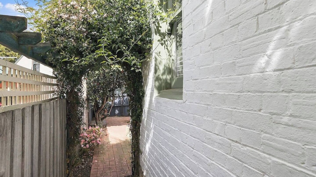 Photo of Outdoor in Battery Point