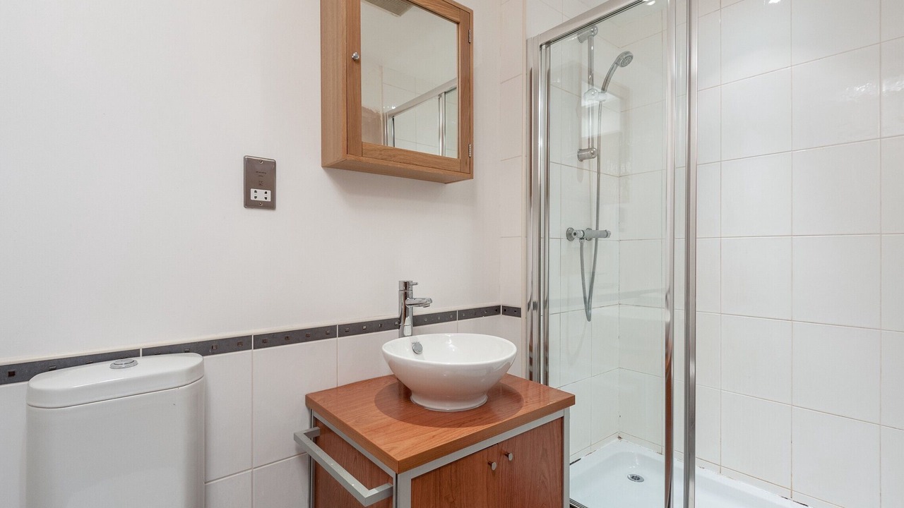 Photo of Bathroom in City Centre Glasgow