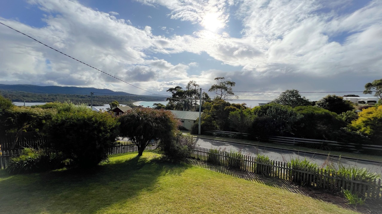 Photo of Others in Binalong Bay