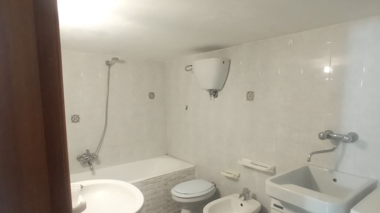 Photo of Bathroom in Zambrone