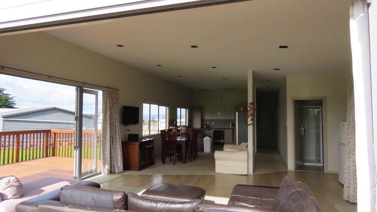 Photo of Livingroom in Karkari Peninsula