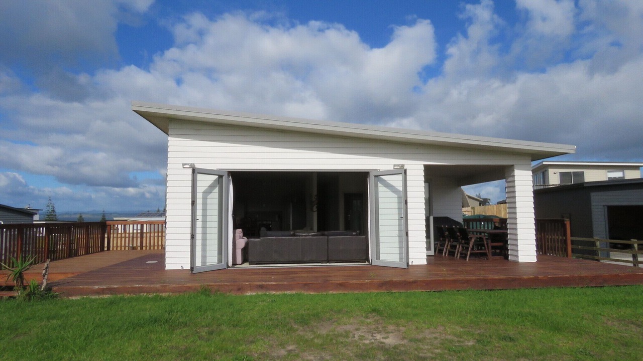 Photo of Patio Balcony in Karkari Peninsula