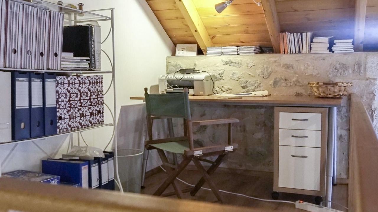 Photo of Livingroom in Fokiano