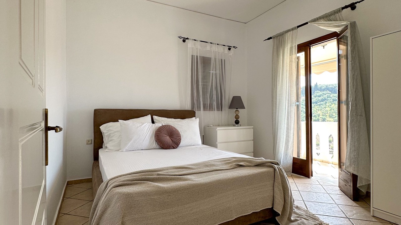 Photo of Bedroom in Parga