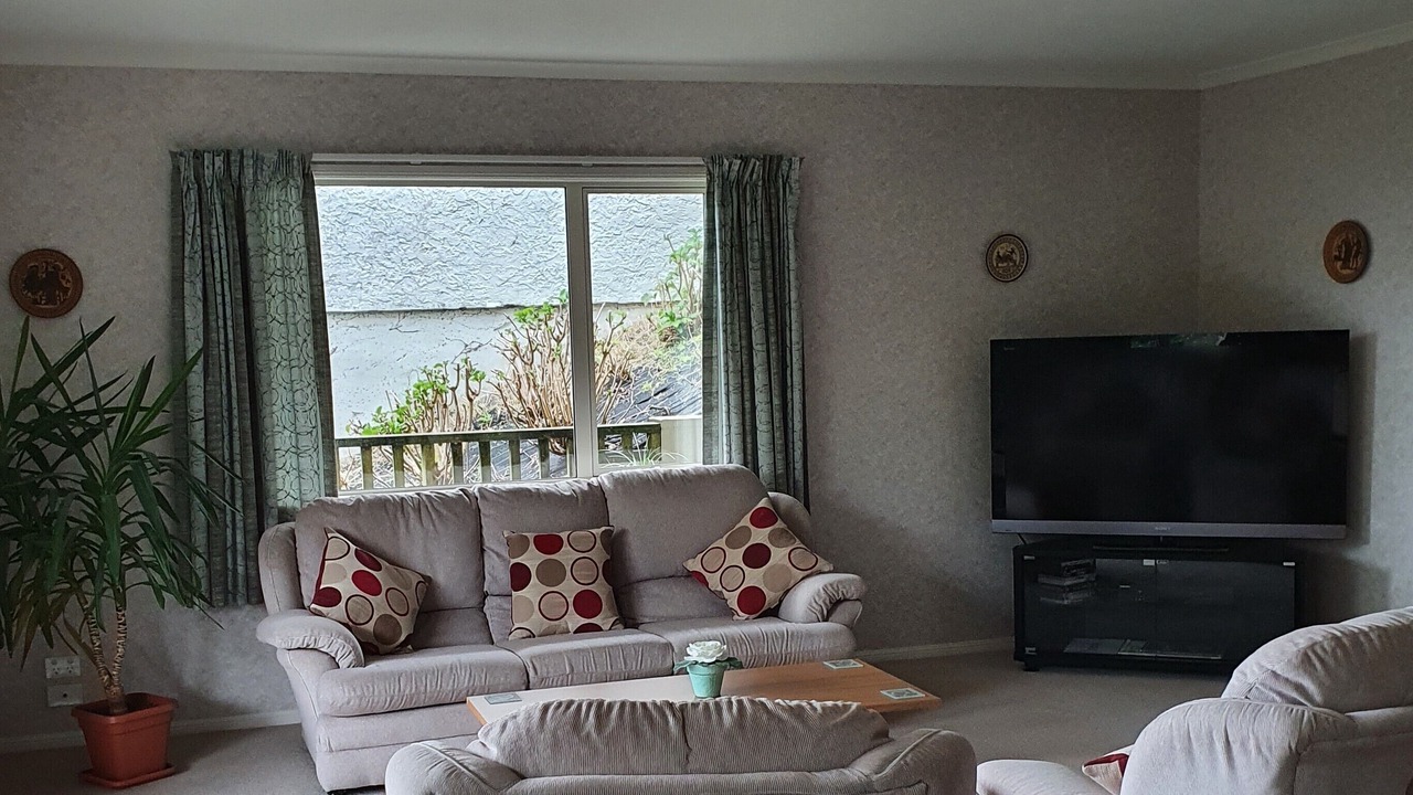 Photo of Livingroom in New Plymouth