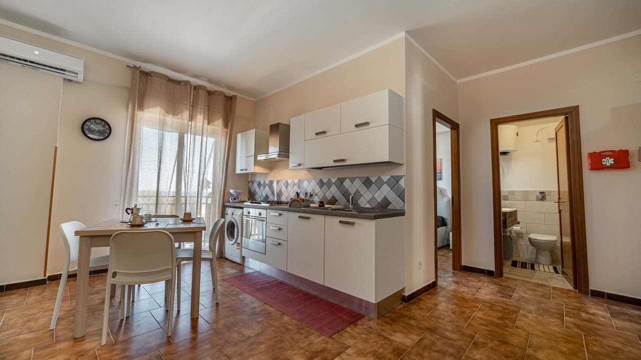 Photo of Others in Addaura