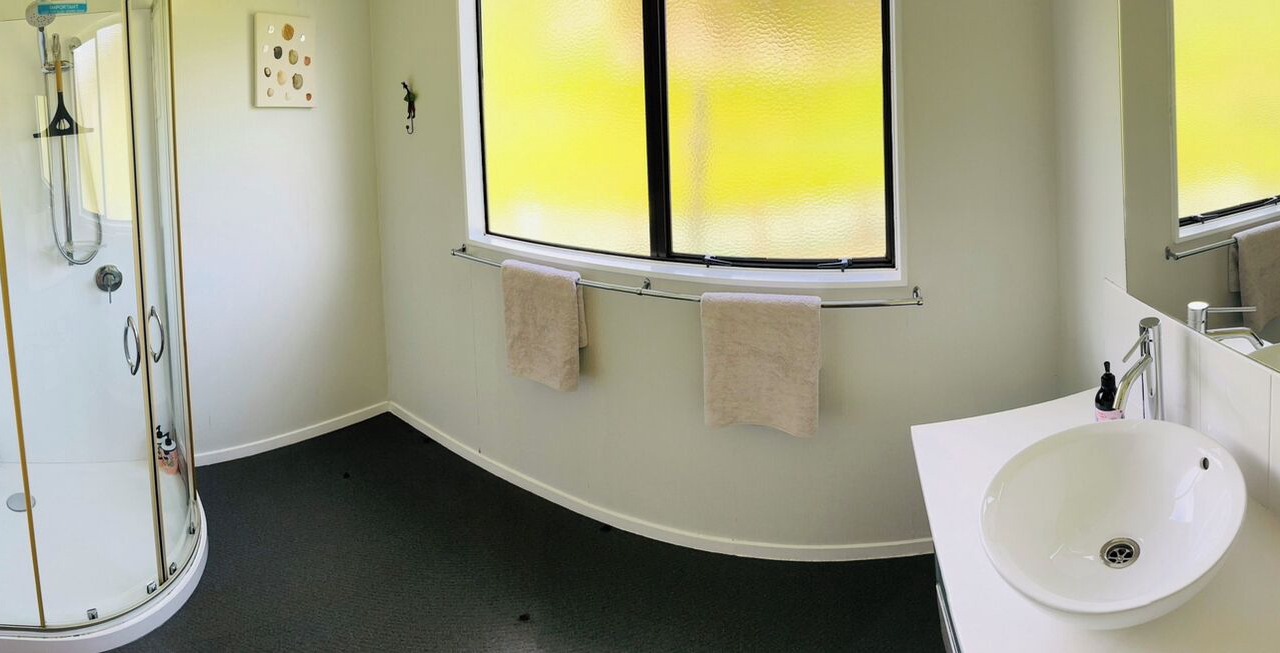 Photo of Bathroom in Mahia