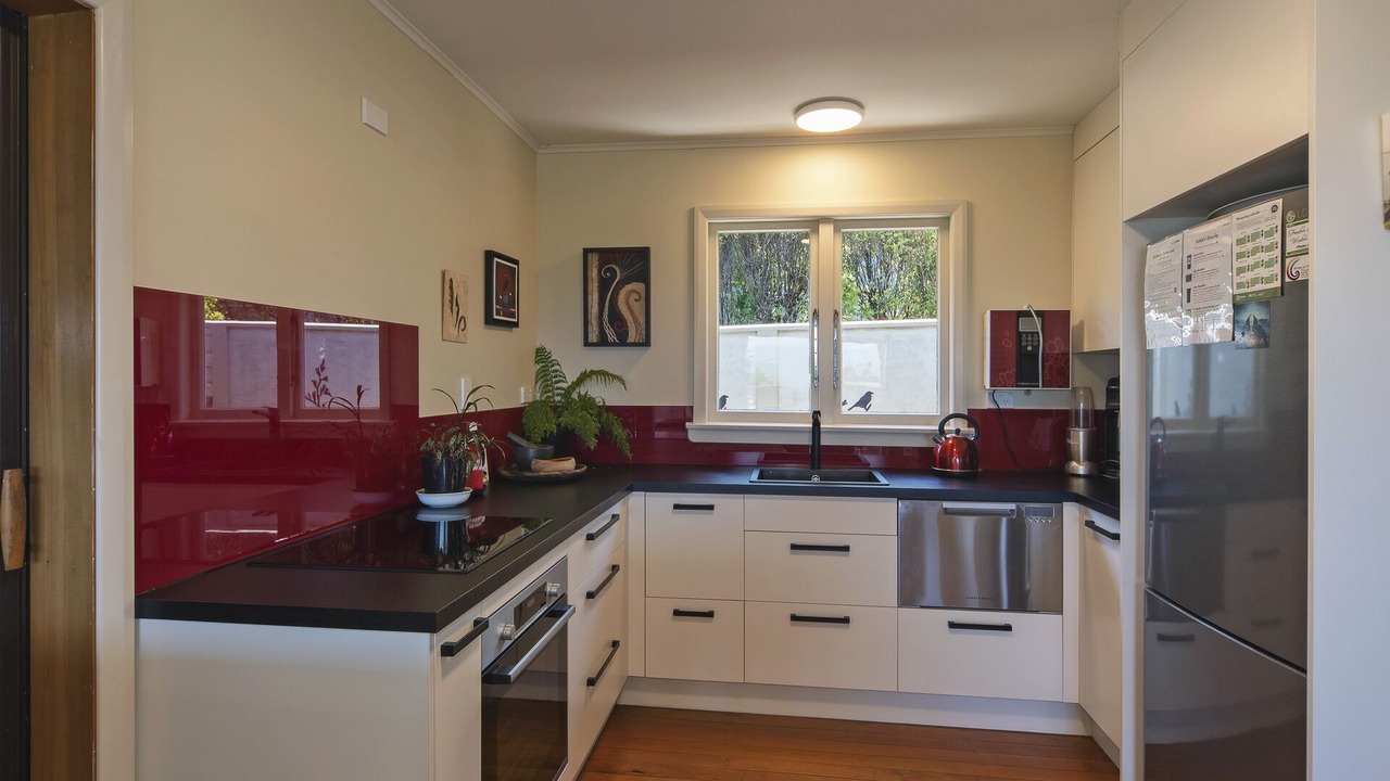 Photo of Kitchen in Tahunanui