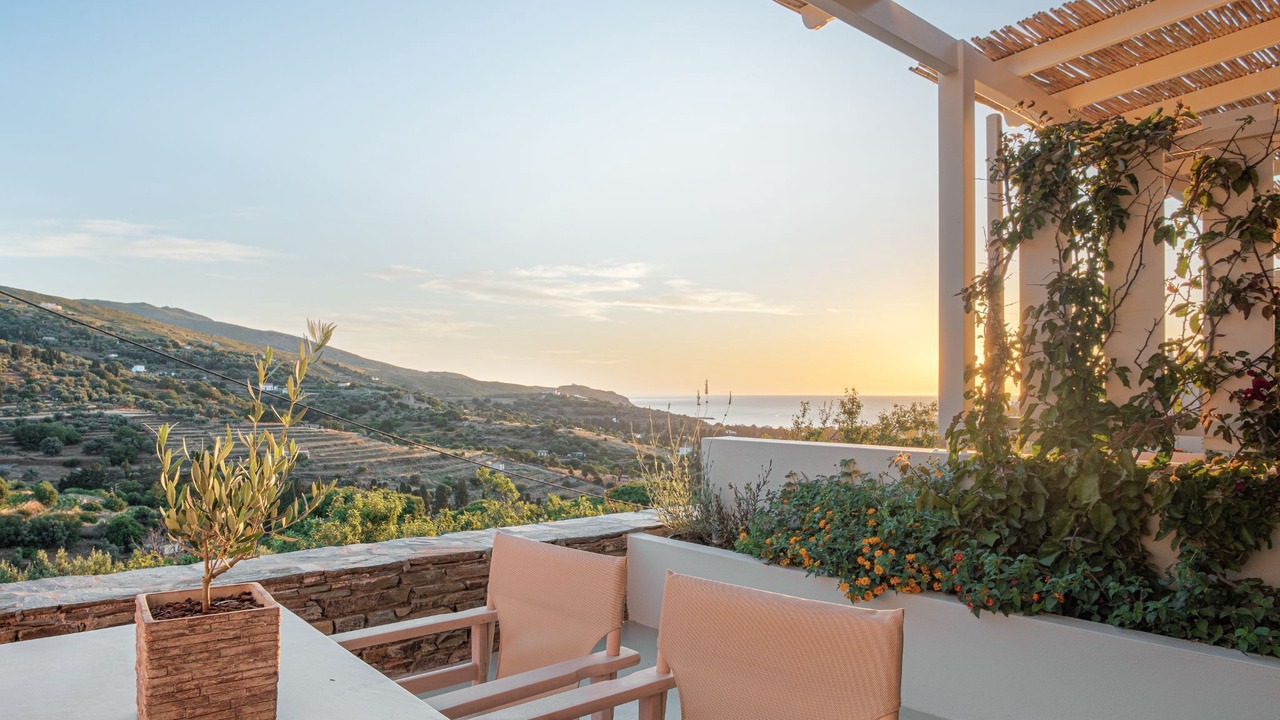 Photo of Patio Balcony in Andros Town