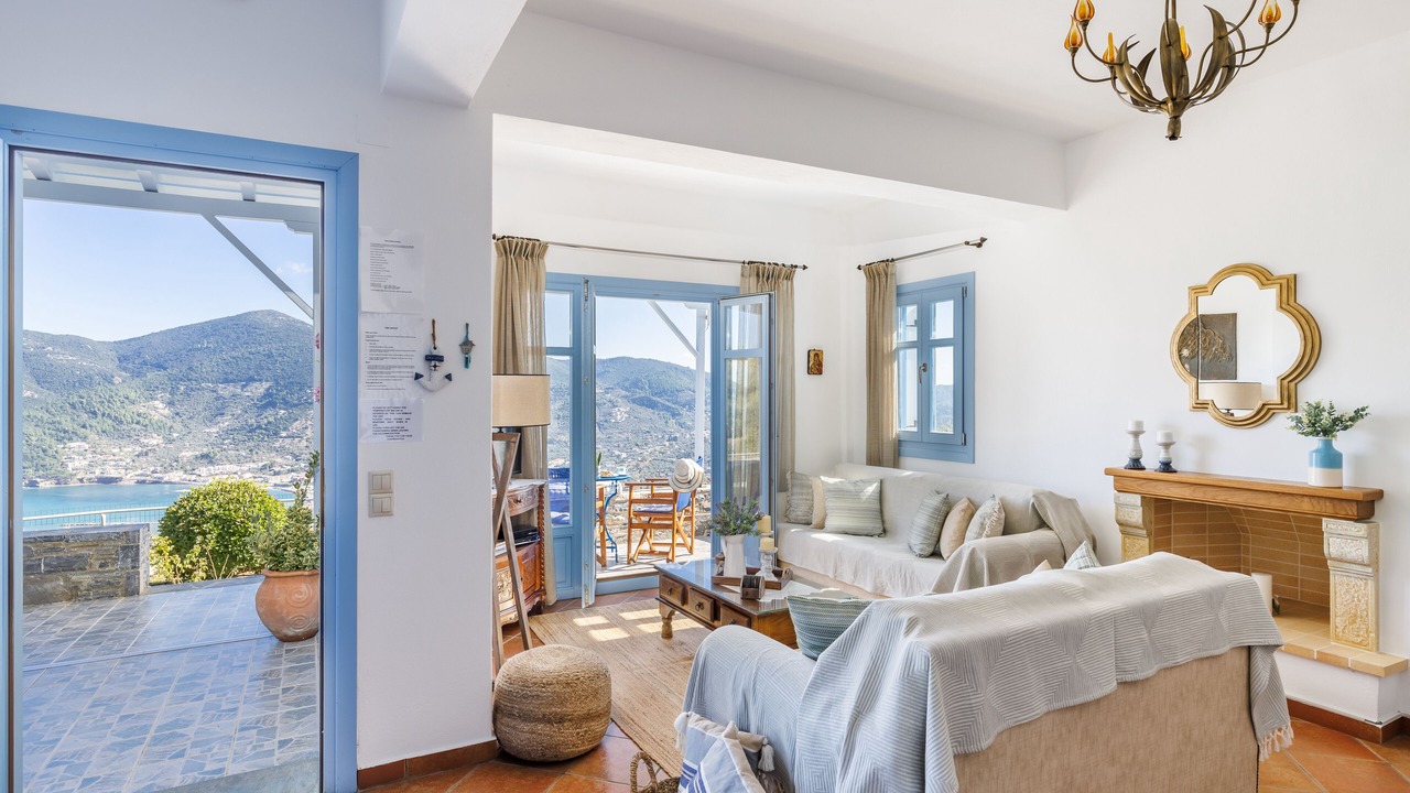 Photo of Livingroom in Skopelos