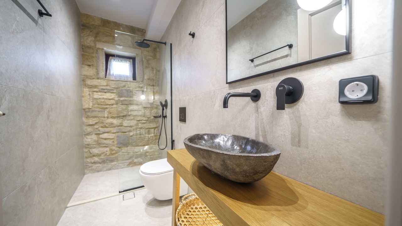 Photo of Bathroom in Asites