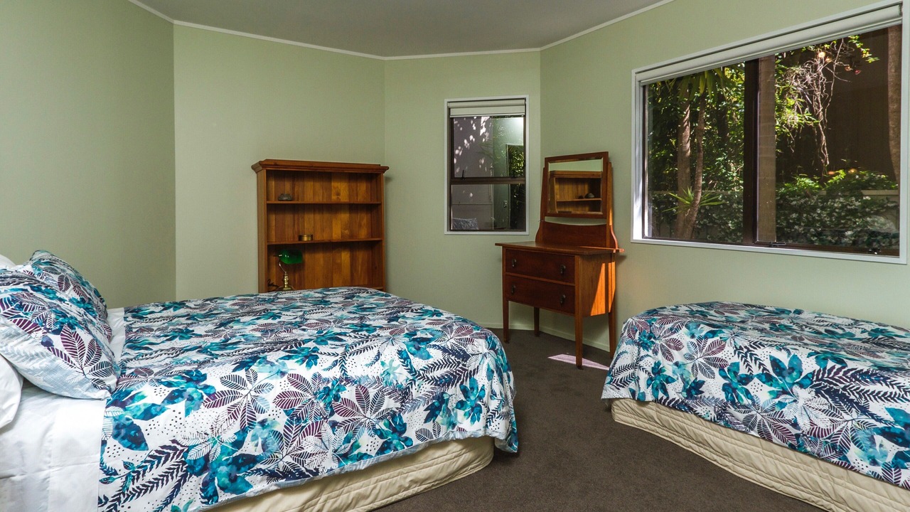 Photo of Bedroom in Castor Bay
