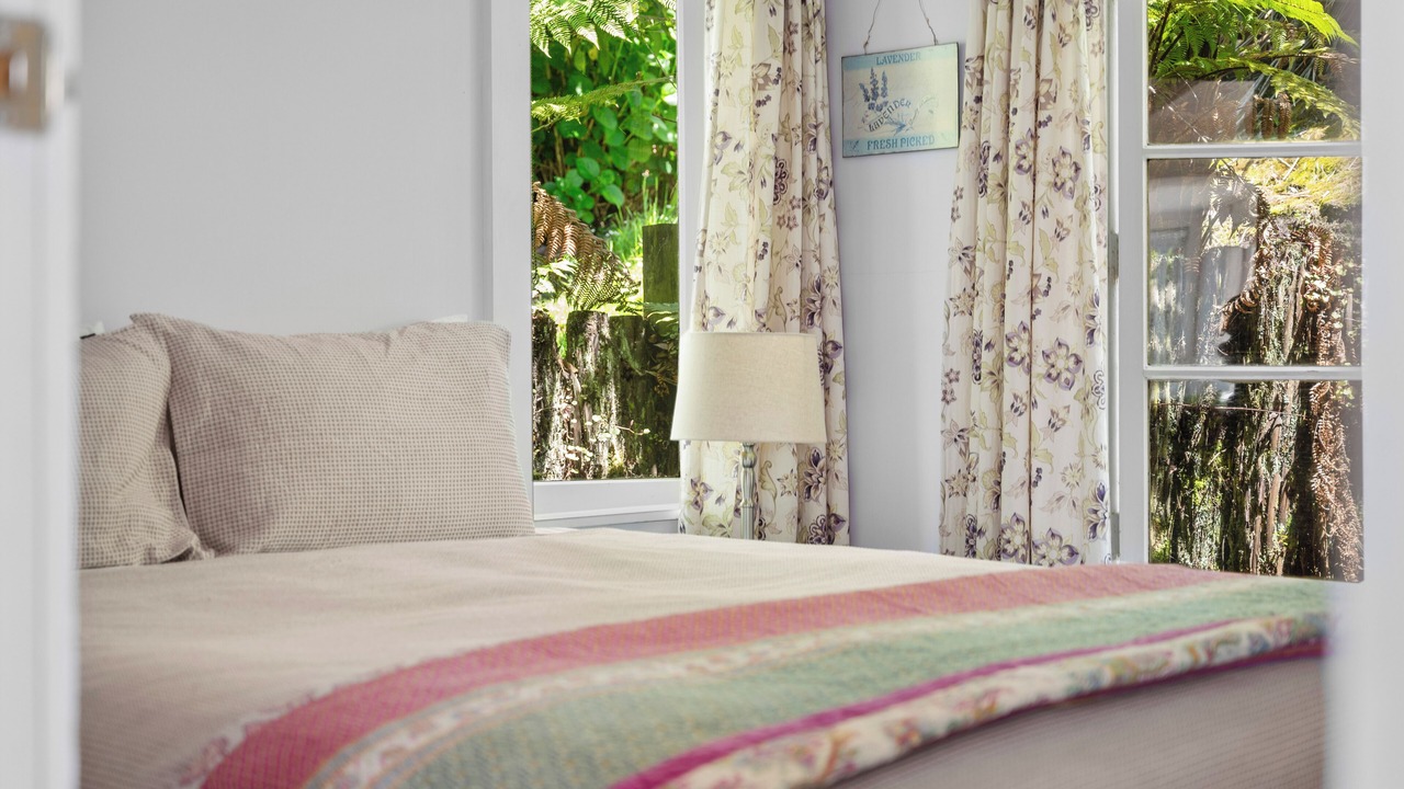 Photo of Bedroom in Lake Tarawera