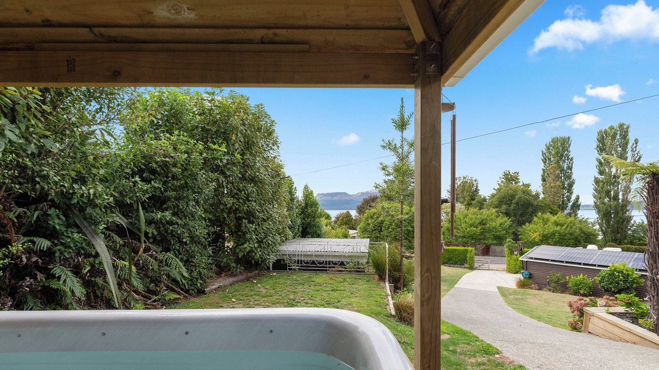 Photo of Outdoor in Lake Tarawera