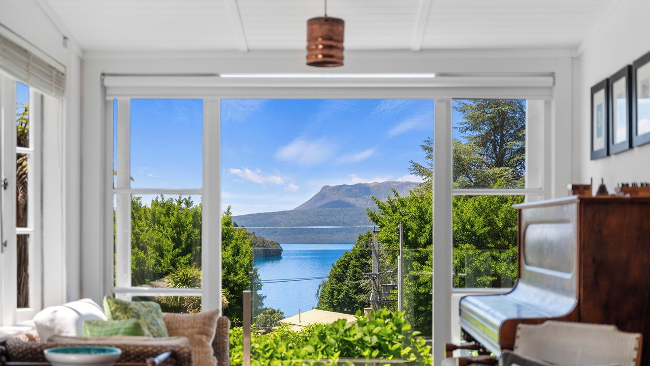 Photo of Others in Lake Tarawera