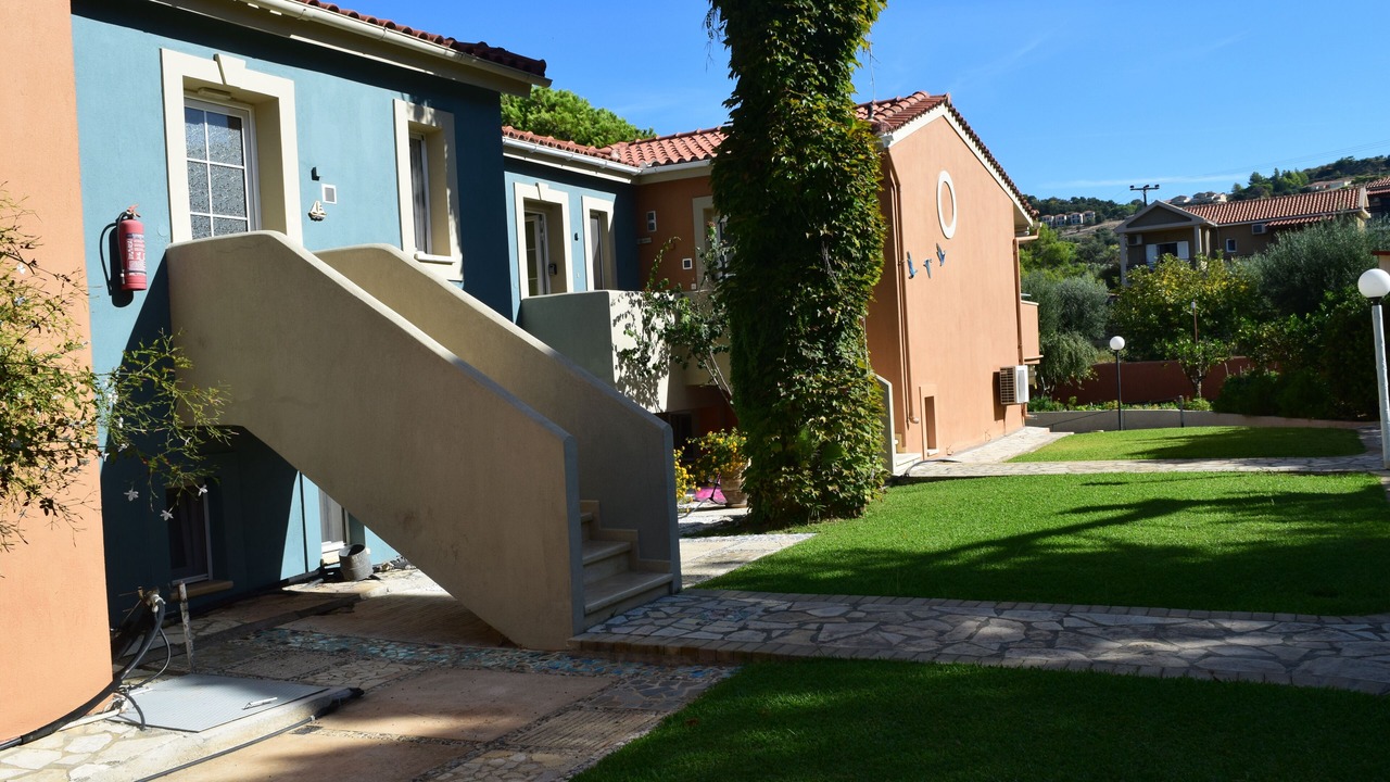 Photo of Outdoor in Lassi
