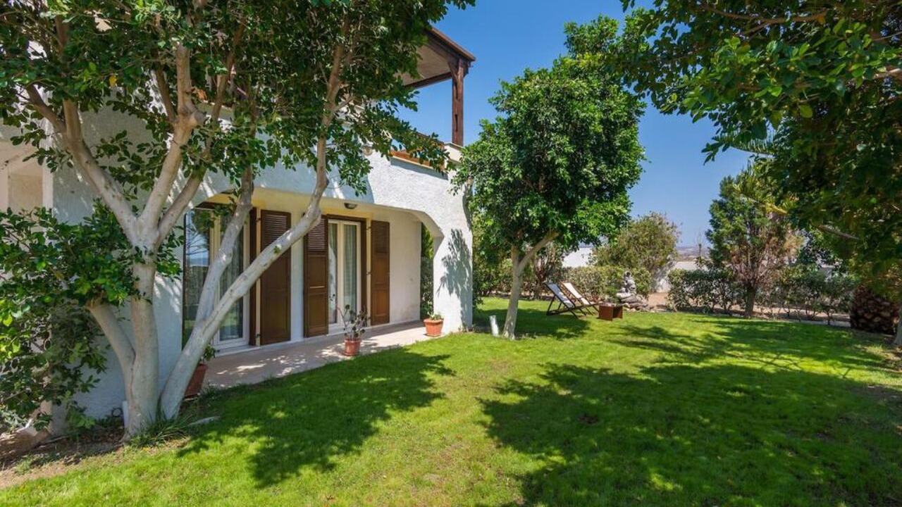 Photo of Outdoor in Adamas