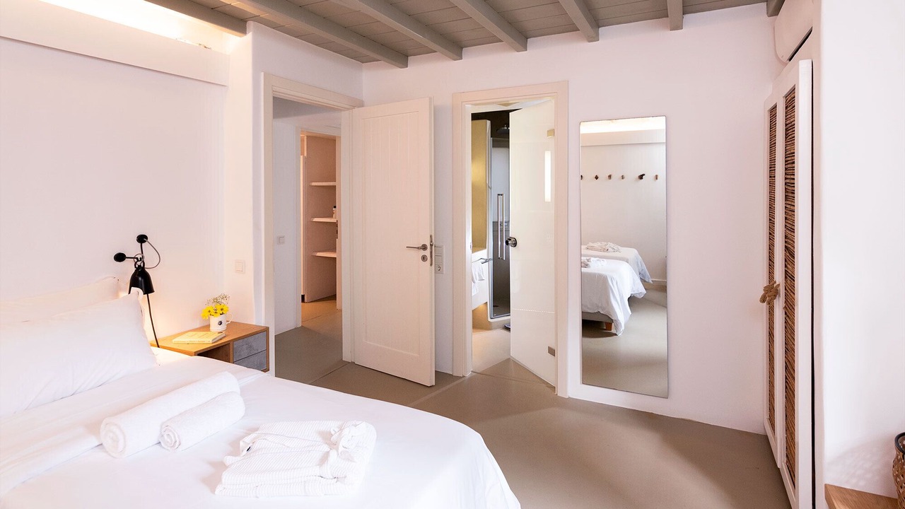 Photo of Bedroom in Plintri