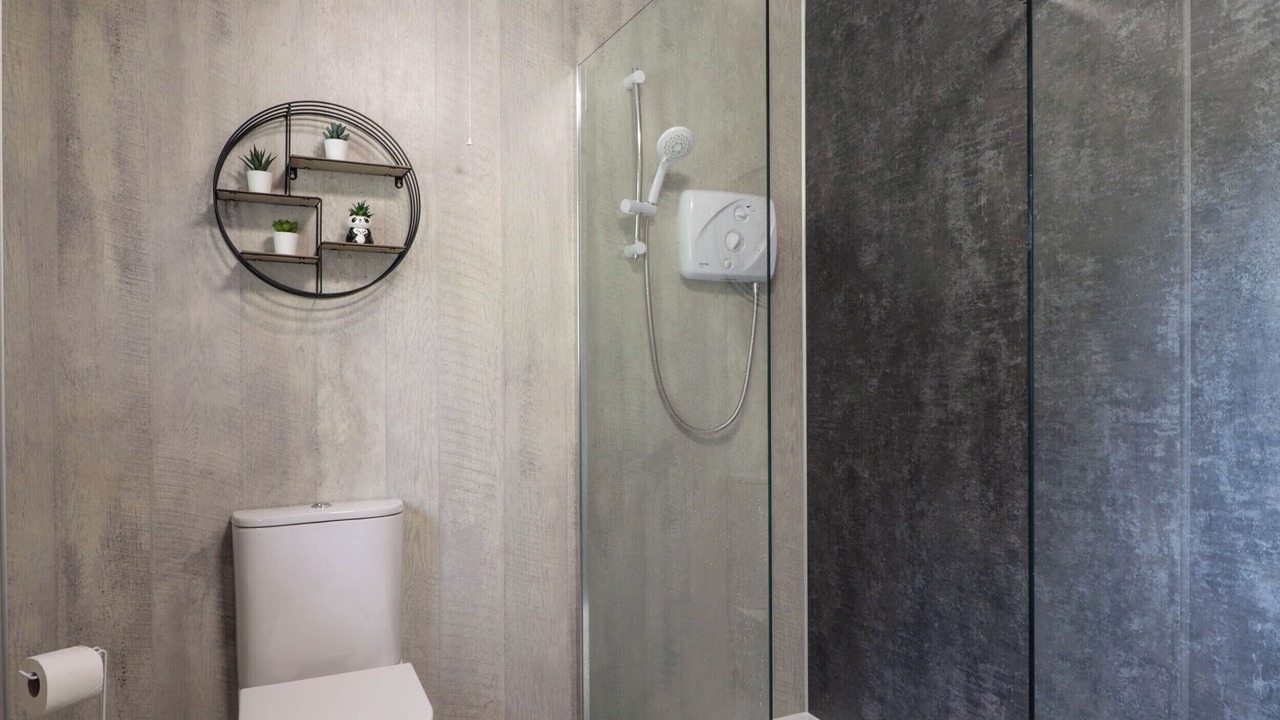 Photo of Bathroom in Contin