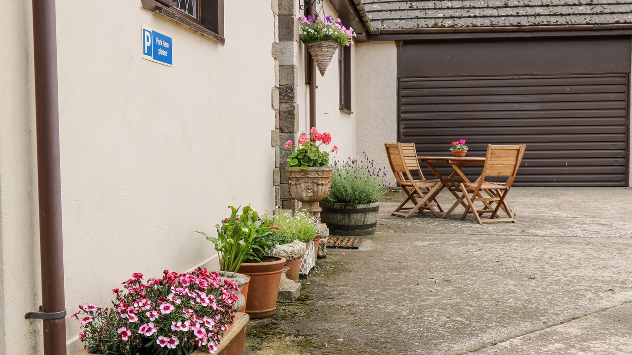 Photo of Outdoor in Duns