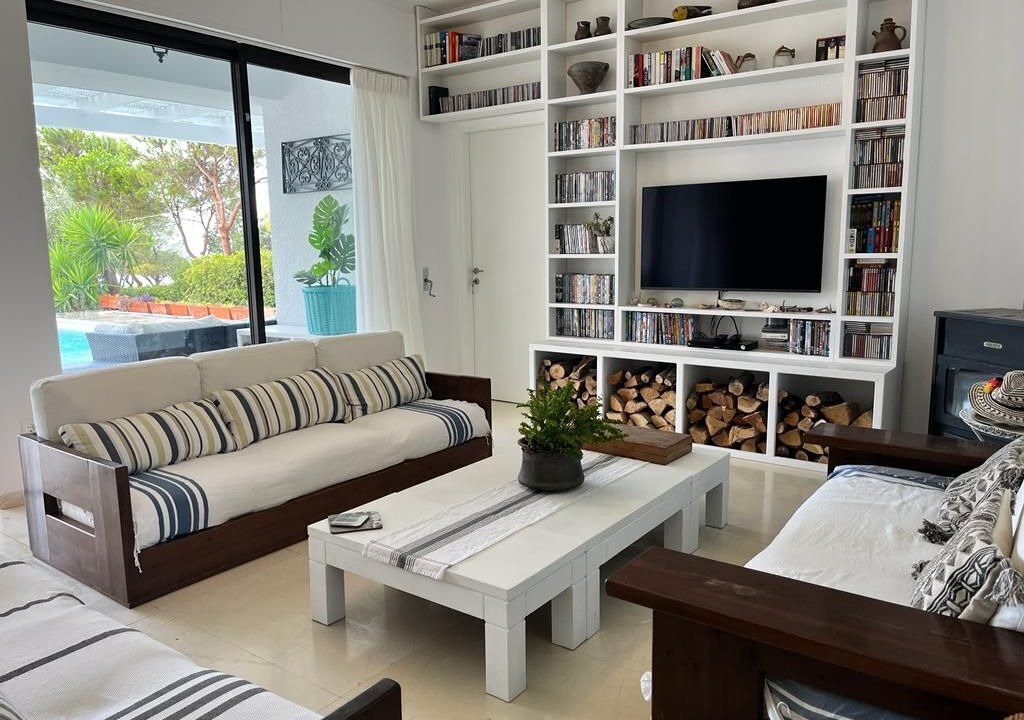 Photo of Livingroom in Saronida