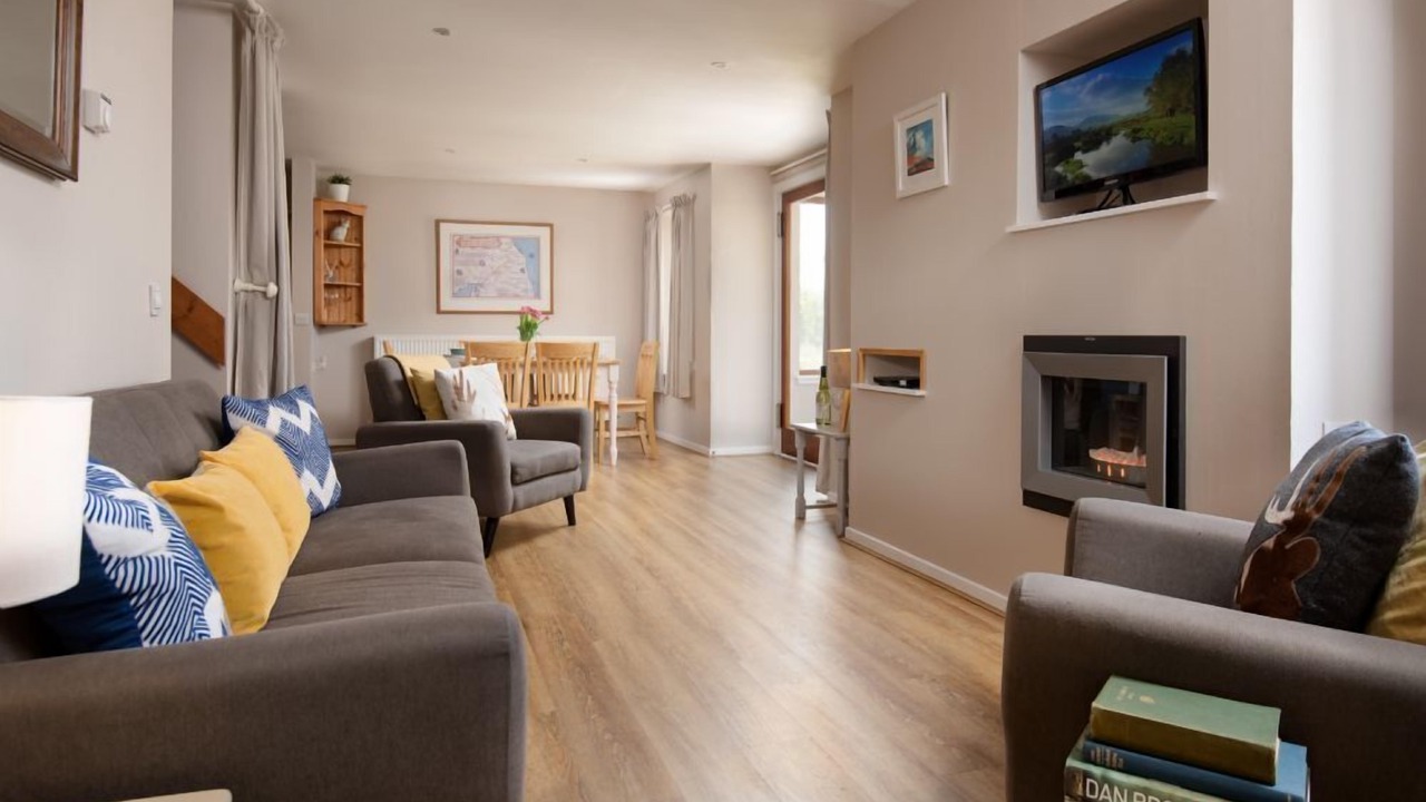 Photo of Livingroom in Melrose