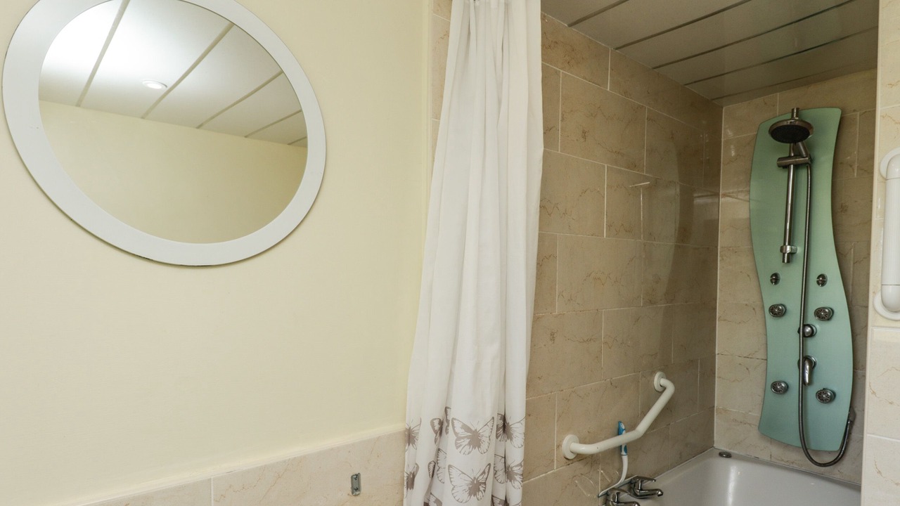 Photo of Bathroom in Kirkcudbright