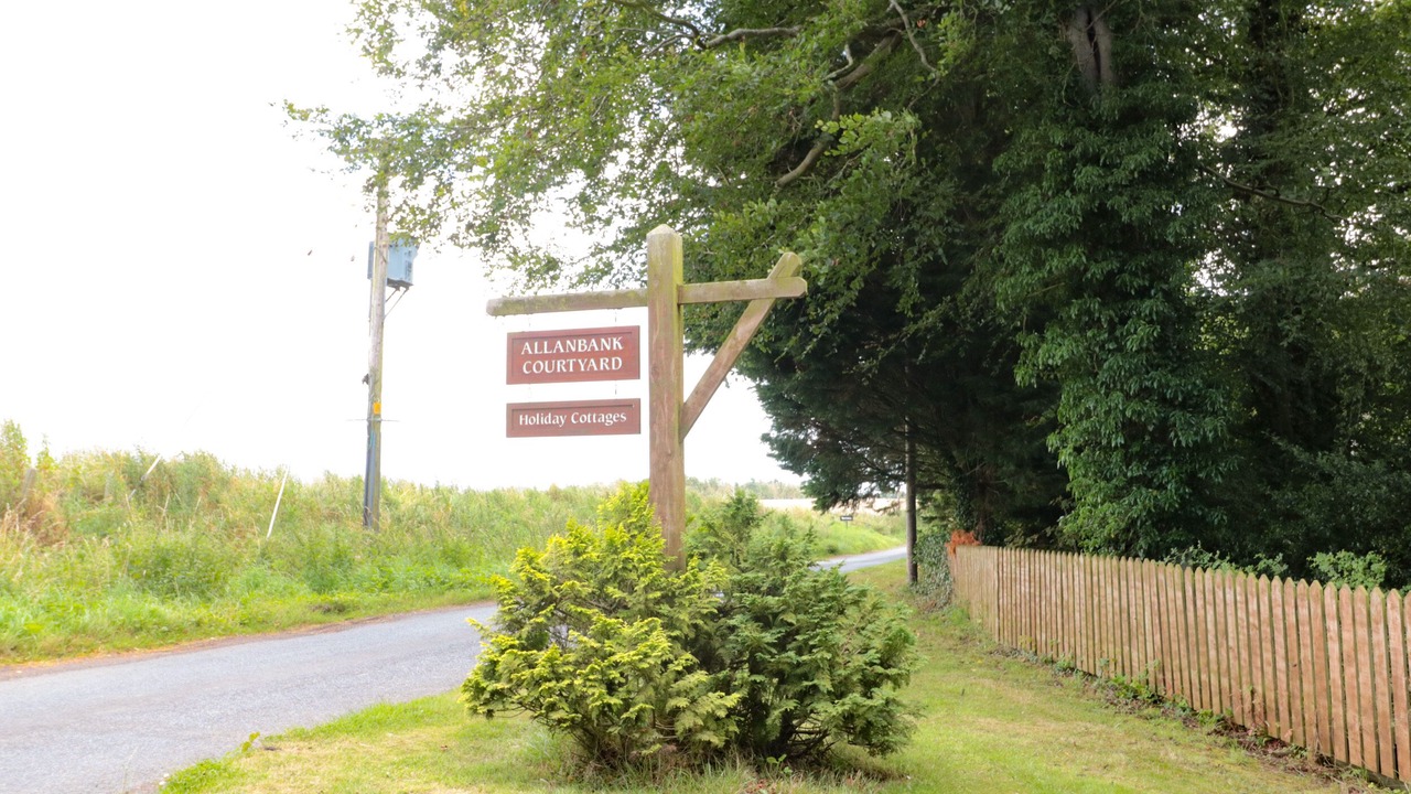 Photo of Outdoor in Duns