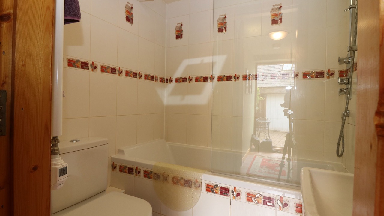 Photo of Bathroom in Chirnside