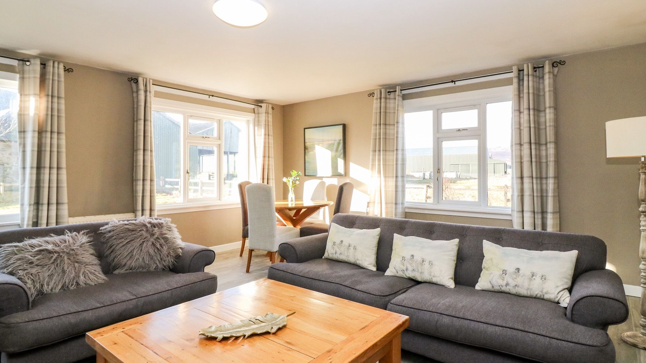 Photo of Livingroom in Kirriemuir