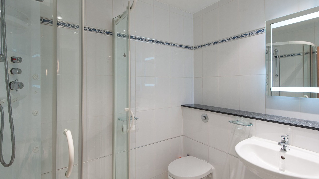 Photo of Bathroom in New Town