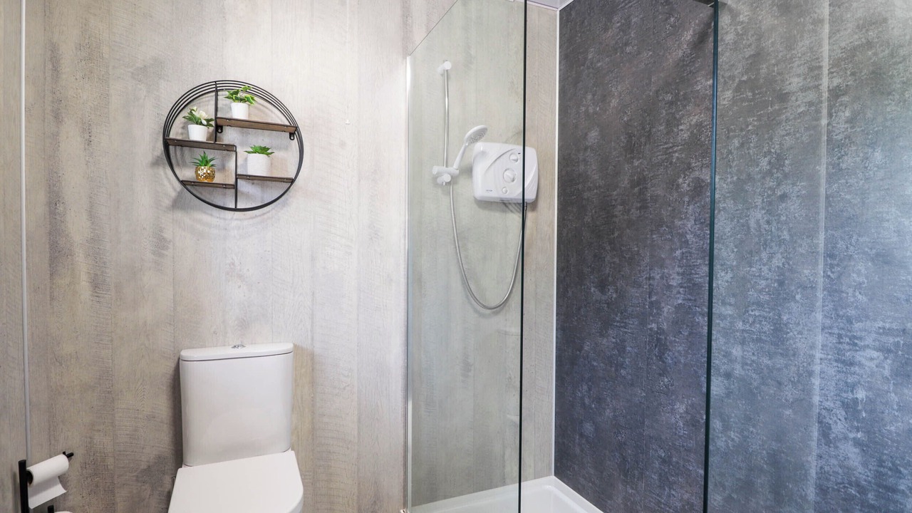 Photo of Bathroom in Contin