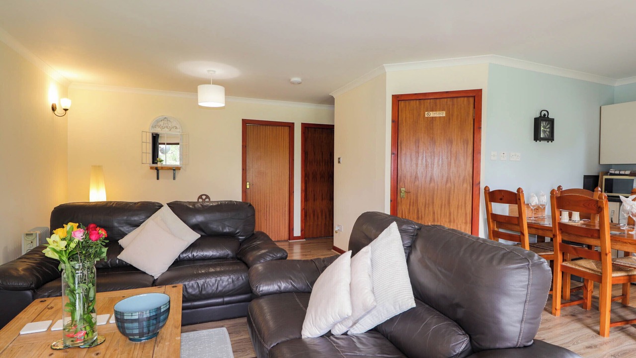 Photo of Livingroom in Contin