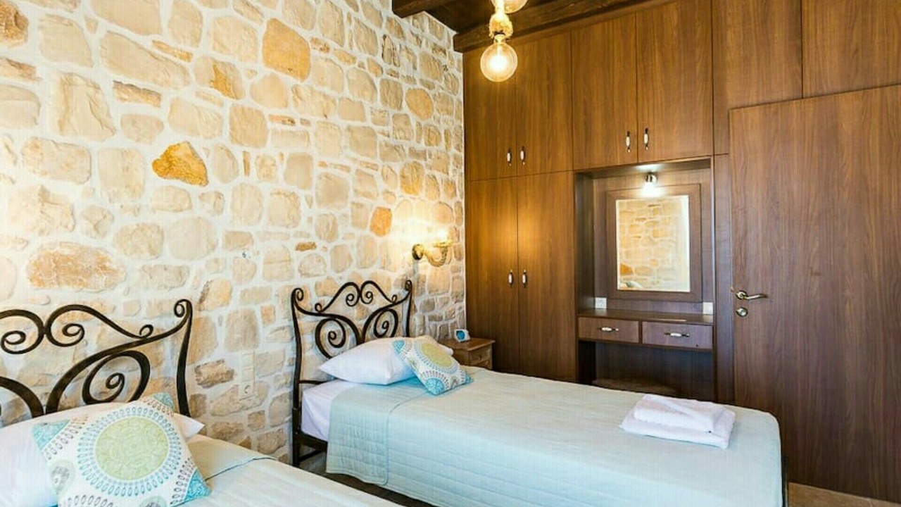 Photo of Bedroom in Roumeli