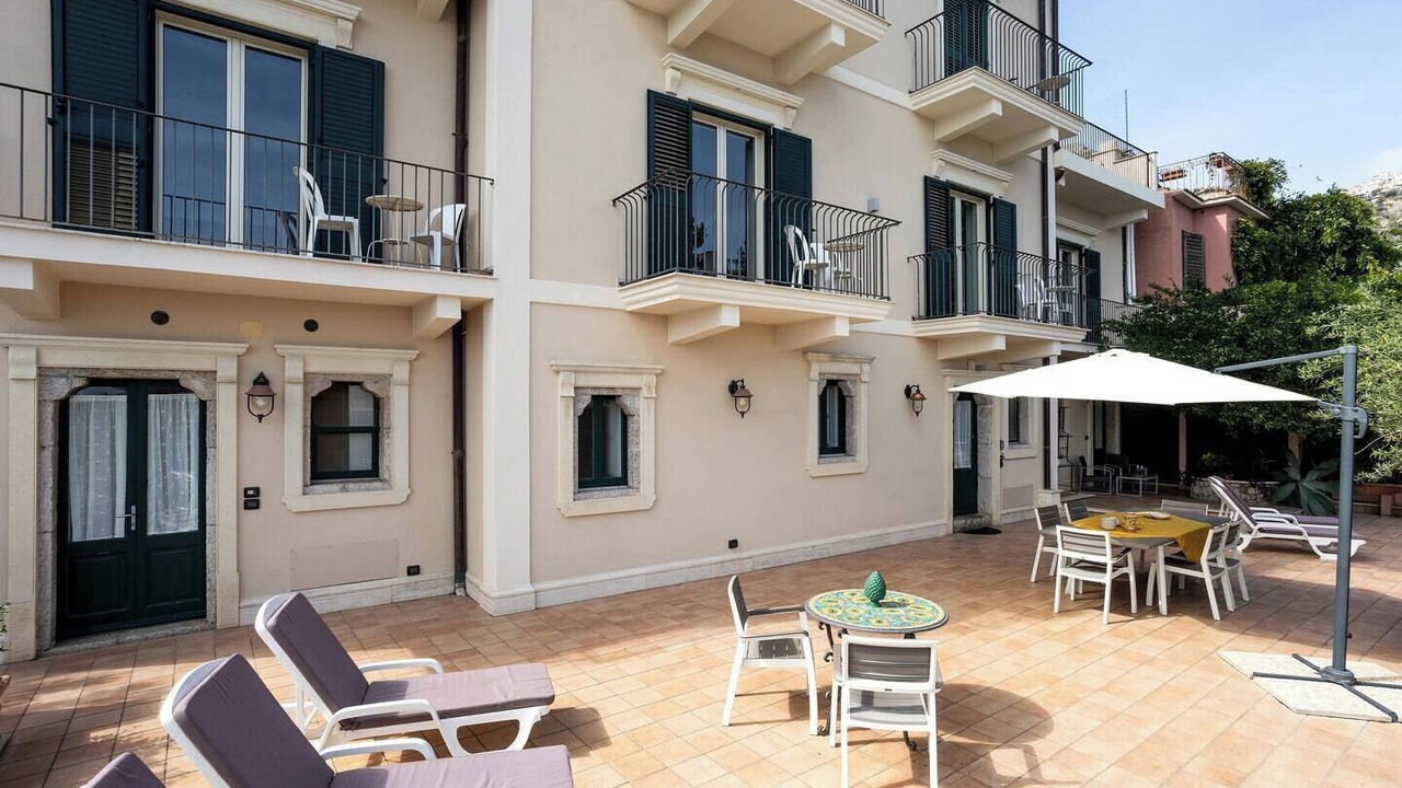 Photo of Others in Taormina