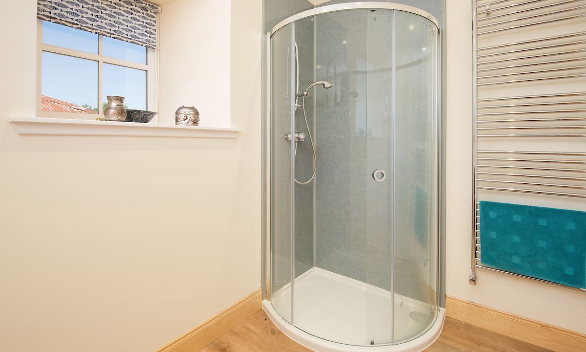 Photo of Bathroom in Gordon