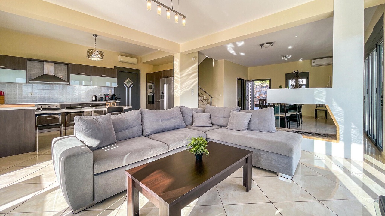 Photo of Bedroom in Milatos