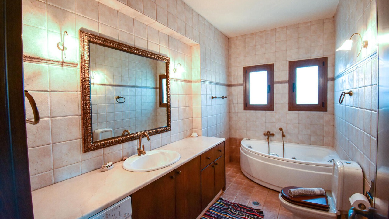 Photo of Bathroom in Finikia